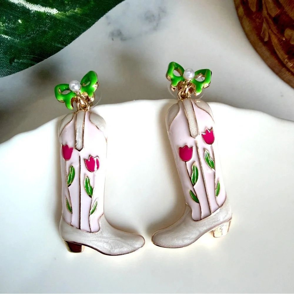 2/$30🌵 White Cowboy Boots Flower Enamel Earrings Gold Tone Bow Western Cowgirl